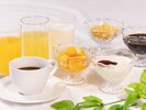 香り豊かなコーヒーで朝のひと時をお過ごしください。(イメージ写真)