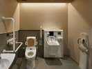 【多目的トイレ】1F