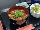 牛カルビ丼