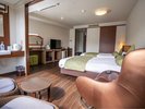 【禁煙】洋室デラックスツイン(マッサージチェアあり)セミダブルベッドx2台