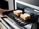 共用スペース:自由にお召し上がりいただけるフリーカフェ、電子レンジ、トースターを備えております。