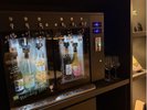 1階のBONDOカフェにあるワインサーバー