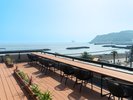 【7/24 新設】青く輝く海面と波音に包まれる贅沢〜屋上ルーフトップバー オーシャンビュー〜