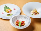 ◆夕食一例(六つ喜)|メインは魚料理、3種類から1品選べるプリフィックススタイル。 ※写真は一例