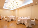 大小あわせて5つの会場がございます。パーティーや会議、セミナーなど用途にあわせご提案いたします。