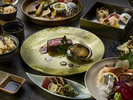 ■鮑と熊野牛の薪焼き■香ばしく焼き上げた山海の恵みを贅沢に。凝縮された旨みと香りを堪能。