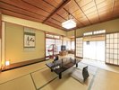 【温泉露天風呂付き】次の間付き和室(一例)