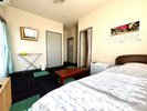 シングル洋室 バス・トイレ付きで、ビジネスや一人旅におすすめ