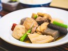 夕食メニューの一例