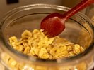 湯上り処 ナッツ等のおつまみもご用意しております