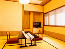 【本館】和室7.5畳+ツインベッドルーム(トイレ付)