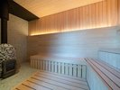 薪サウナ小屋内部