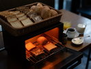 朝食ビュッフェ形式(八丁堀駅南)
