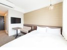 【ダブルルーム】14〜17平米/140cm幅のダブルベッド