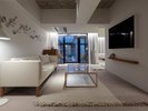 �yJr.�X�C�[�g���[���z�q���ʐ�57���ĂƂQ�̃o���R�j�[��L���锒�䉮�z�e���ő�̋q��