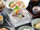 市場直送の新鮮なお造り