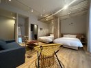 *【本館|スタンダードツインルーム/一例】洗面所・お手洗い付き。大浴場に近く、広々としたお部屋です。