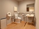 *【本館|バジェットルーム/一例】洗面所・トイレ付。カップルやご友人との滞在にぴったり
