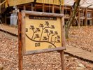 *【ウェルカム広場|案内板/一例】過ごし方を自由にデザインできるこの森で、思いのままの時間を