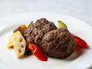 熊本のブランド牛「あか牛」のハンバーグ(イメージ)