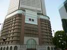 阪急うめだ本店(ホテルより徒歩8分)