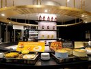 【朝食】選べるハンバーガー付きハーフビュッフェ