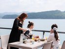 作る時間もごちそう。みんなで楽しむ朝食体験 Make your own camp-style breakfast
