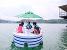 新作5人乗りエンジンボートは幼児から大人まで無免許で自由に運転可能!釣り体験まで楽しむことができます
