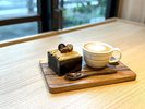 ���J�t�F�^�C���E�C���[�W�F�p�e�B�V�G����̃X�C�[�c�e��B�h�����N�Z�b�g���j���[�A�܂��e�C�N�A�E�g��