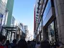 【銀座駅よりA】A7出口の階段を上がり右に進みます。
