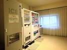 自動販売機(5階のみ)電子レンジ・コインランドリーも併設しております。
