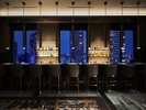 バー・ラウンジ「THE BAR」