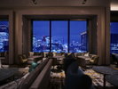 バー・ラウンジ「THE BAR」