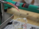 つばき体験工房「搾油体験」イメージ あなただけの椿あぶらをお土産に(ホテルより徒歩約2分)