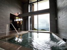 【大浴場・展望露天風呂】朝5時から8時、夜17時から23時(温泉ではございません)