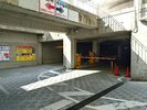 提携駐車場★とまりん地下駐車場提携駐車場の入口です。