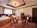 【露天風呂付】ツインルーム※部屋によりデザインが異なります。