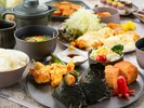 CAFE MEGURI�̃��j���[�^���