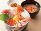 【北海道の海鮮満喫!】札幌市中央卸市場・朝市での海鮮丼食事券付プラン!