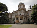 【旧岩崎邸庭園】和洋併置式の近代日本住宅を代表する西洋木造建築。「写真提供:台東区」