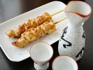 イメージ写真(地酒と焼き鳥)