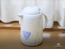 <ポット>洗面台から出る水が飲料可能ですので沸かしてご利用くださいませ。