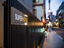 こちらの看板が目印です