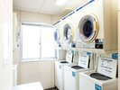 コインランドリー(有料)を完備【男性】