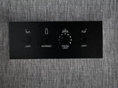 客室内電気操作パネルベッド周りにございます。