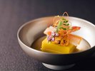 【夕食】美味しいものを最も美味しい瞬間にご堪能いただけるよう仕立てております。