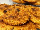 お土産に人気のホワイトチョコチャンククッキー