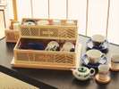 【客室イメージ】お部屋の茶器は若手の九谷焼作家が制作した界 加賀オリジナル