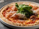本格ピザ窯で焼き上げる自慢のピッツァ♪プロシュート・エ・ルッコラ