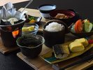 朝食